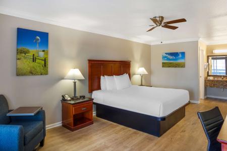 Best Western Heritage Inn - 33