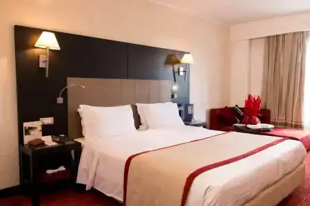 Golden Tulip El Mechtel - 76