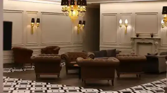 Lala Grand - 1