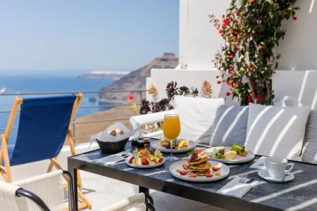 Porto Fira Suites - 11