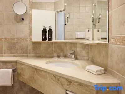 Dorint Marc Aurel Spa & Golf Resort - 77