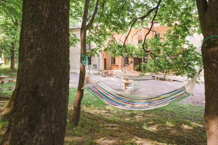 Downtown Forest Hostel & Camping - 12