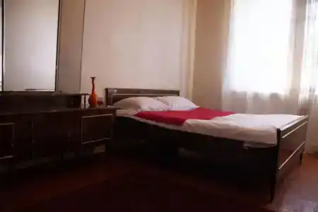 Home - 25