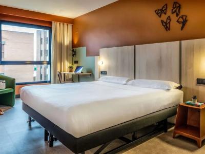Ibis Styles Zaragoza Ramiro I - 34