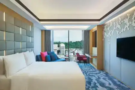 Le Meridien - 122