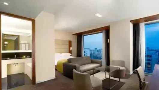 DoubleTree by Hilton Zagreb - 39