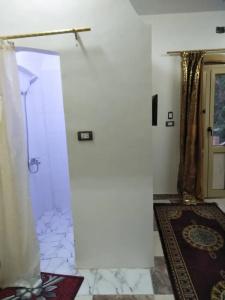 El Prince Guesthouse - 4
