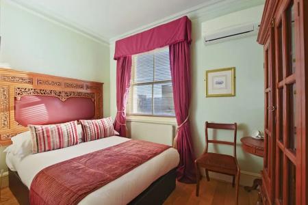 Twenty Nevern Square - 99