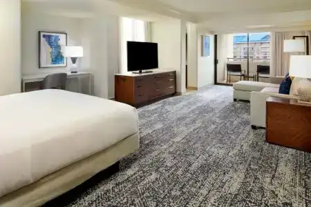 Hilton Hawaiian Village Waikiki Beach Resort - 203