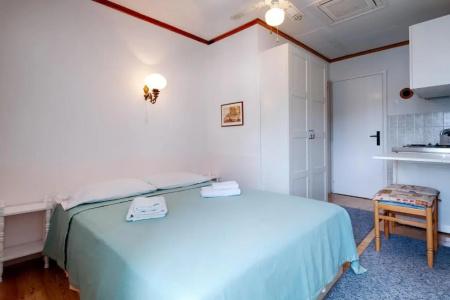 Mira Sea Front Guesthouse - 53