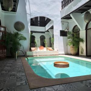 Riad El Grably - 37