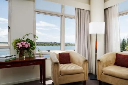 Rydges - 113