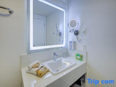Park Inn by Radisson Berrini - 113
