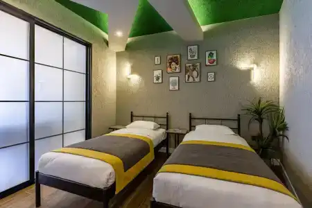 Seraglio & Suites - 28