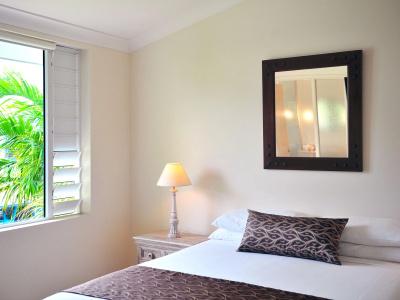 Verandahs Boutique - 1