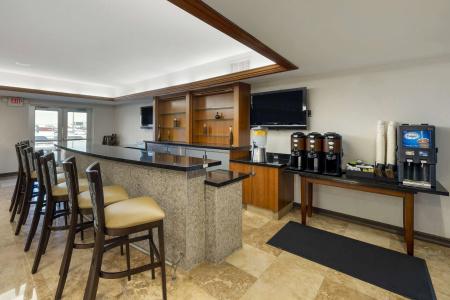 Best Western Plus Henderson - 29