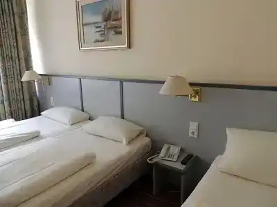 Bahn-Hotel - 28