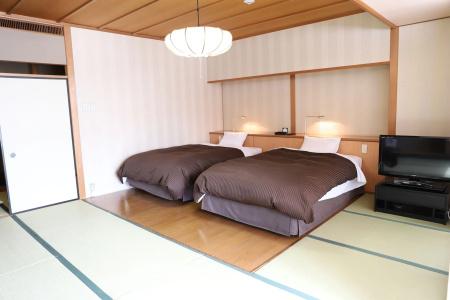 Nagaragawa No Sato - 3
