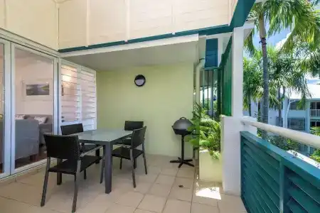 Verandahs Boutique - 88
