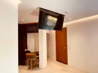 Charisma and Wellness Suites - 74