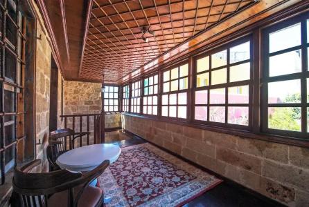 Saint Artemios and Oriental Suites - 12