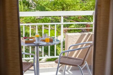 The King Jason Paphos - Designed for Adults - 107