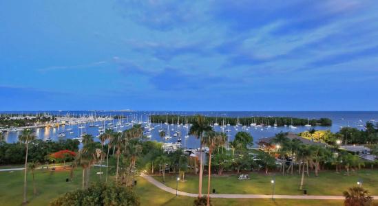 The Mutiny Luxury Suites - 11
