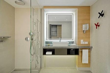 Frankfurt Airport Marriott - 55