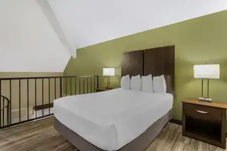 Best Western Plaza Inn - 132