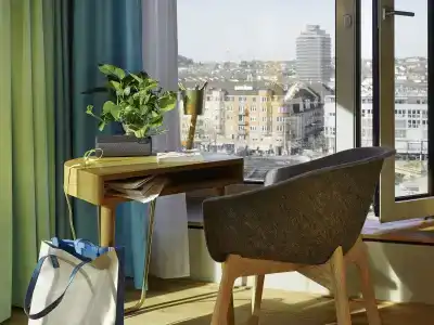25hours Langstrasse - 7