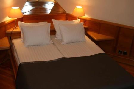 Boutique Kristofs - 107