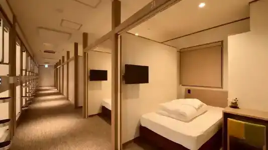 Cabin & Capsule j-Ship Osaka Namba - 3