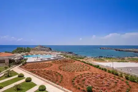 Kavos & Suites - 183
