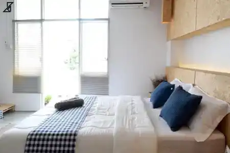 Hugger Guest House - 4