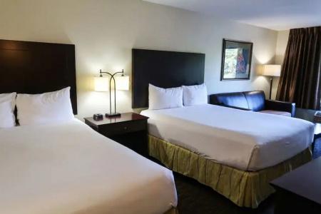 Oxford Suites Portland - Jantzen Beach - 6
