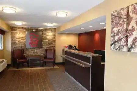 Red Roof Inn Airport - 1