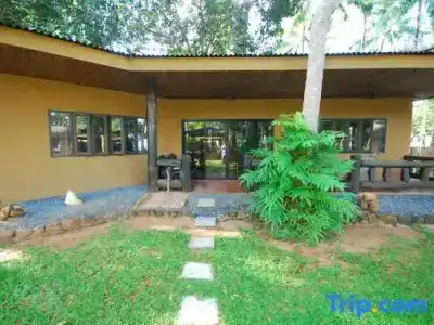 Melina Beach Front Bungalows - 38