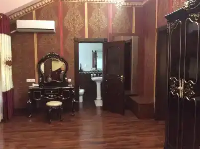 Caravan Castle Boutique - 90