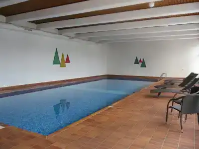 Hof - 8