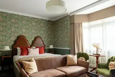 The Drayton Court - 141