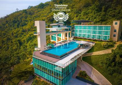 Hilltop Wellness Resort - 12