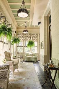 Wentworth Mansion - 0