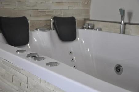 Imperial Suites - 50