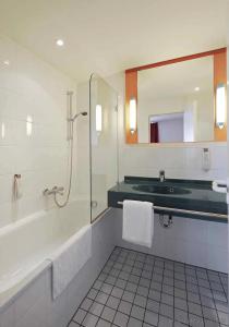 ibis Aachen Hauptbahnhof - 8