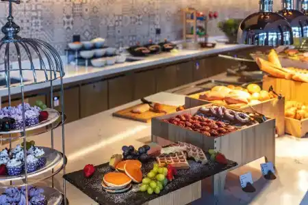 Pullman Phu Quoc Beach Resort - 10