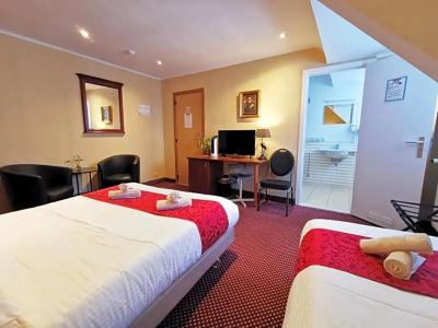 Cardiff - 124