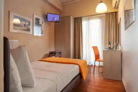 Lilia - 32
