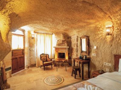 Atilla's Cave - 40