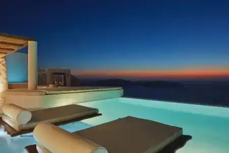 Astra Suites - 463
