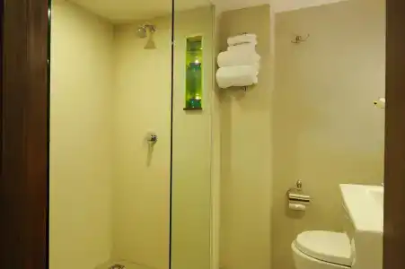 41 Suite Bangkok - 8